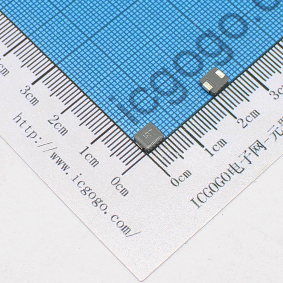 一体成型贴片功率电感 0520 4.7uH 4R7 单层线圈 5x5x2mm ±20%